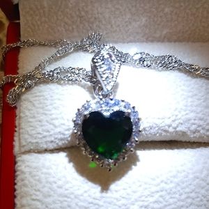 10k Gold filled Emerald & topaz Heart necklace
